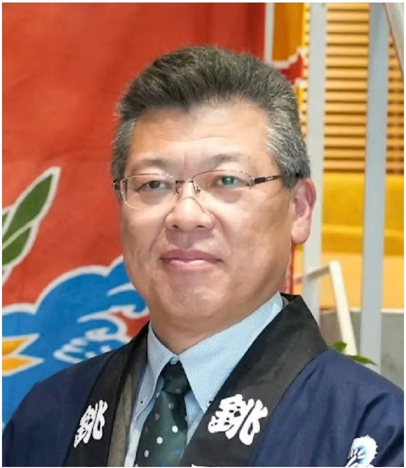 人物,男性,中年,眼鏡,法被,和装,ビジネス,ポートレート,日本