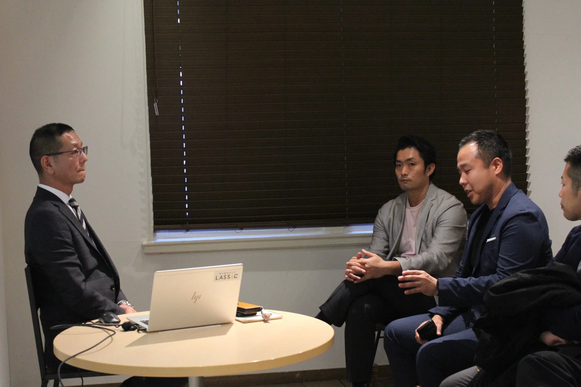 LASSICでの会議風景