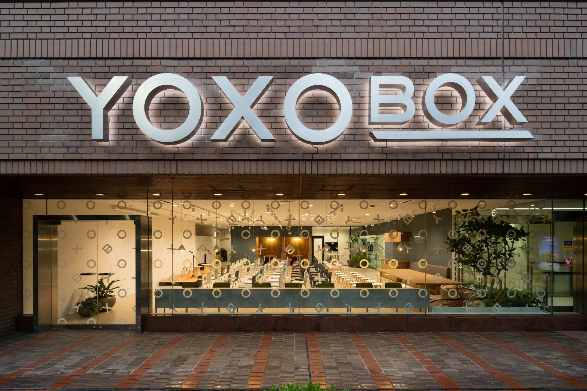 YOXOBOX
