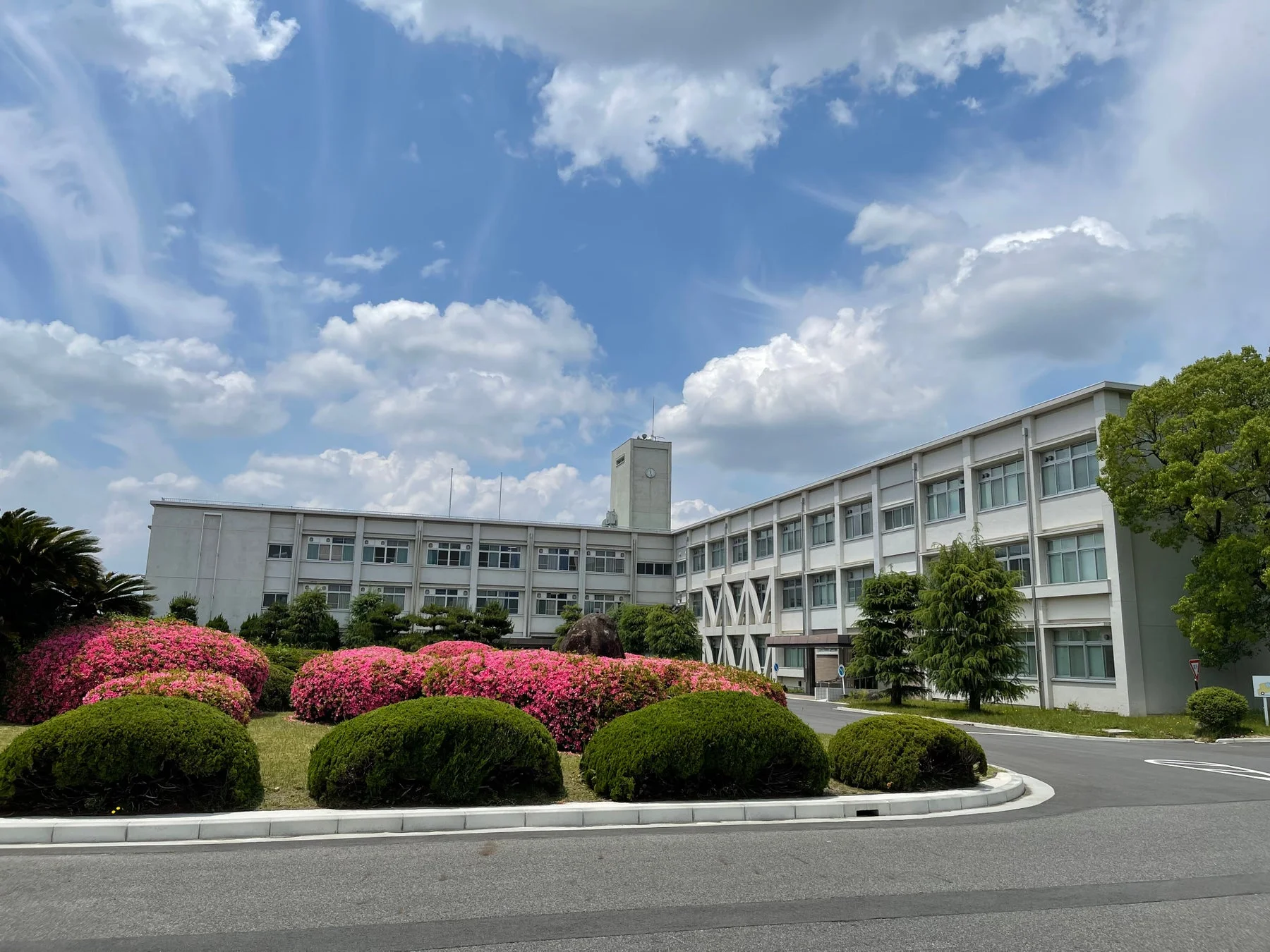 豊田工業高等専門学校の校舎