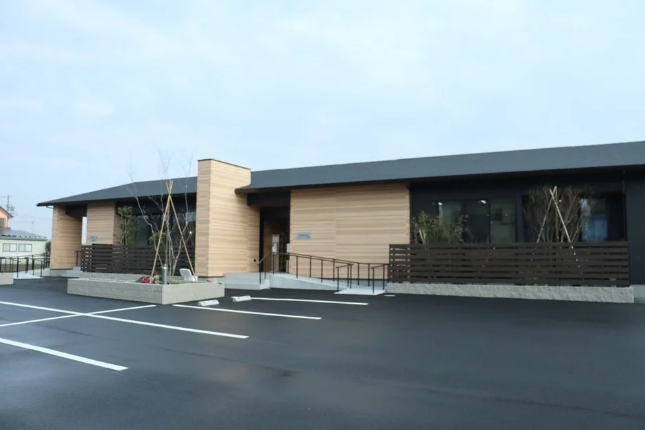 ココトモワークス西尾の外観