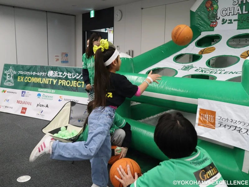 インフレータブルバスケットボールシュートゲーム