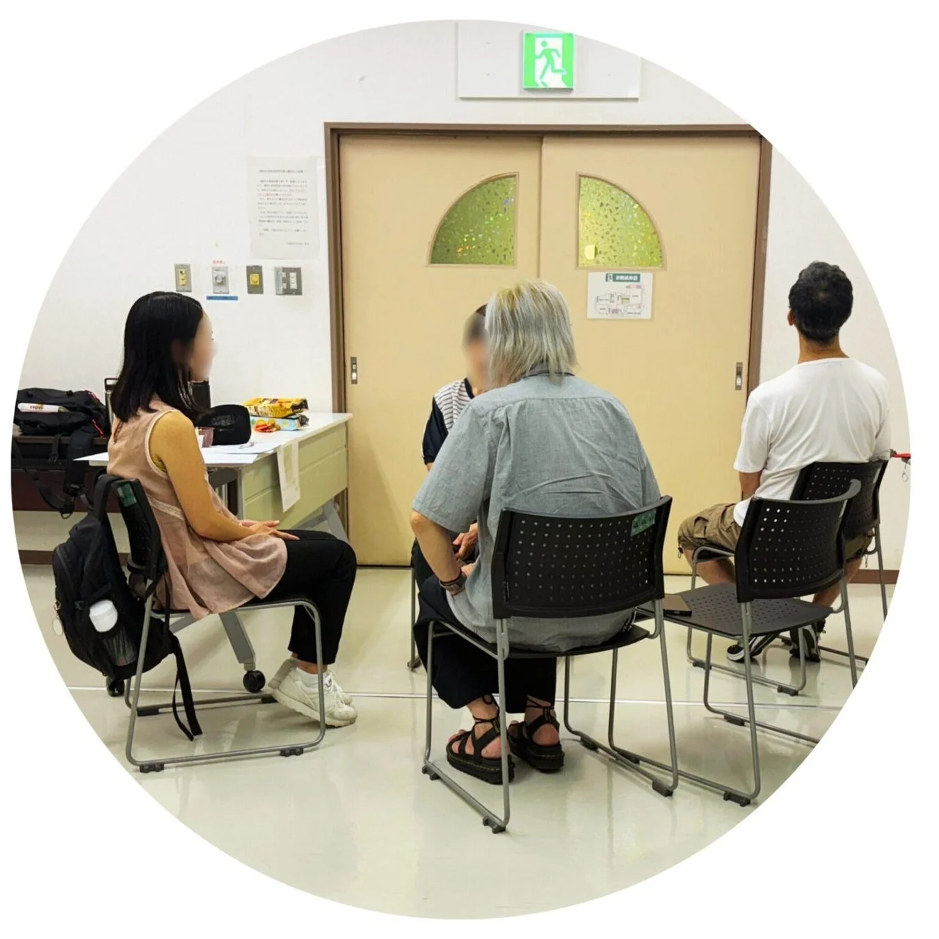 会議や講習の様子