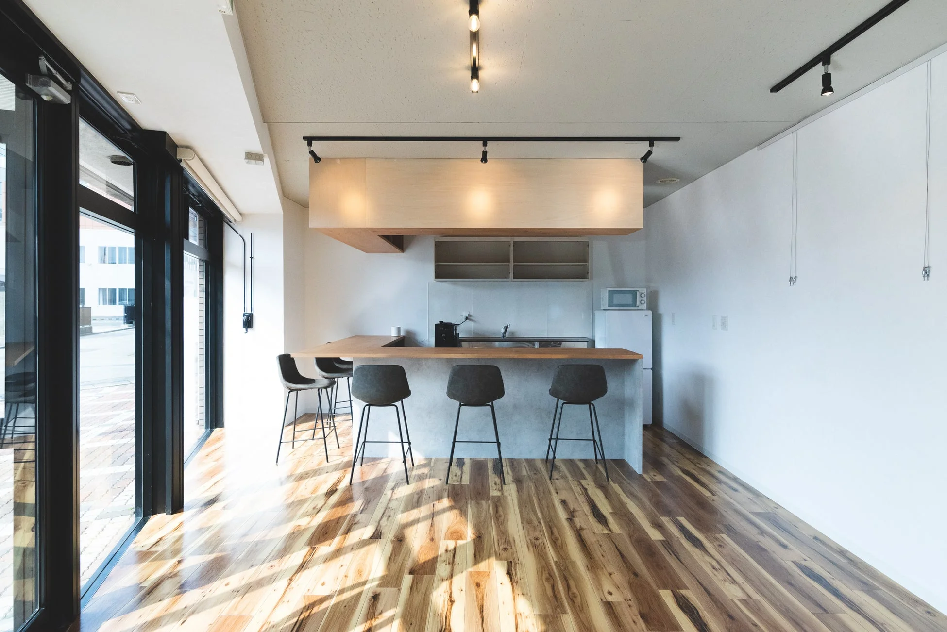 モダンなLDK空間