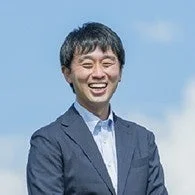 井上博成氏