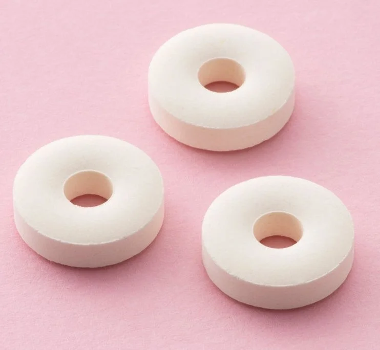 中央に穴の開いたタブレット