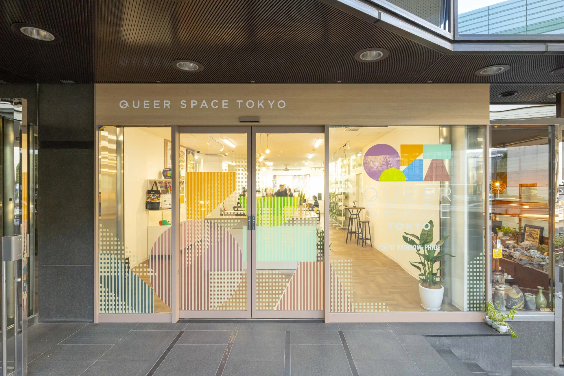 QUEER SPACE TOKYOの入り口