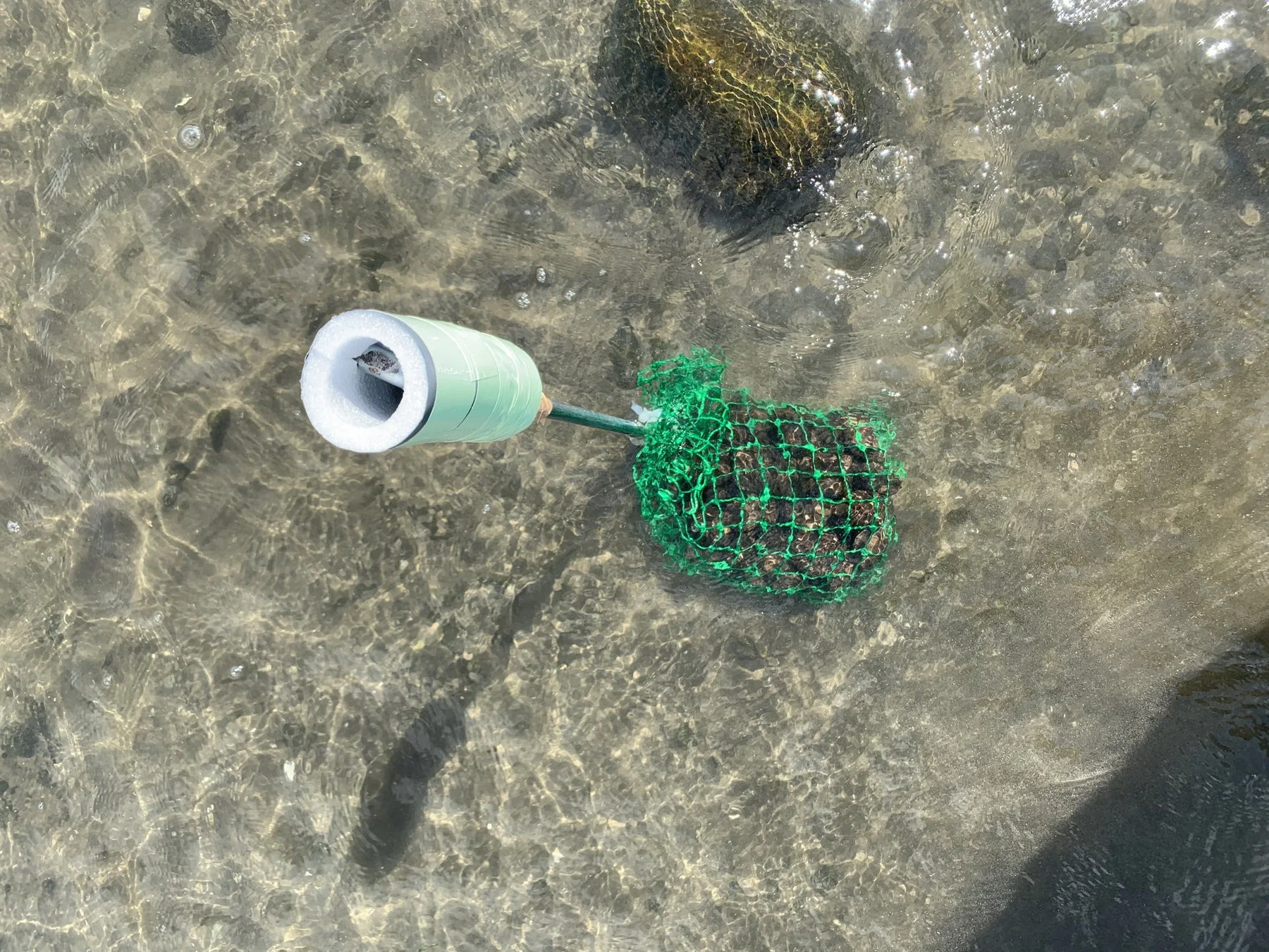 海中の網と道具