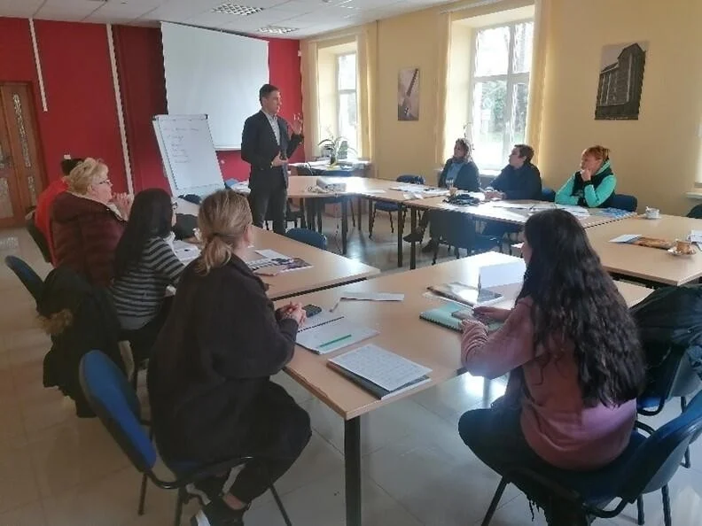 会議室でのプレゼンテーション