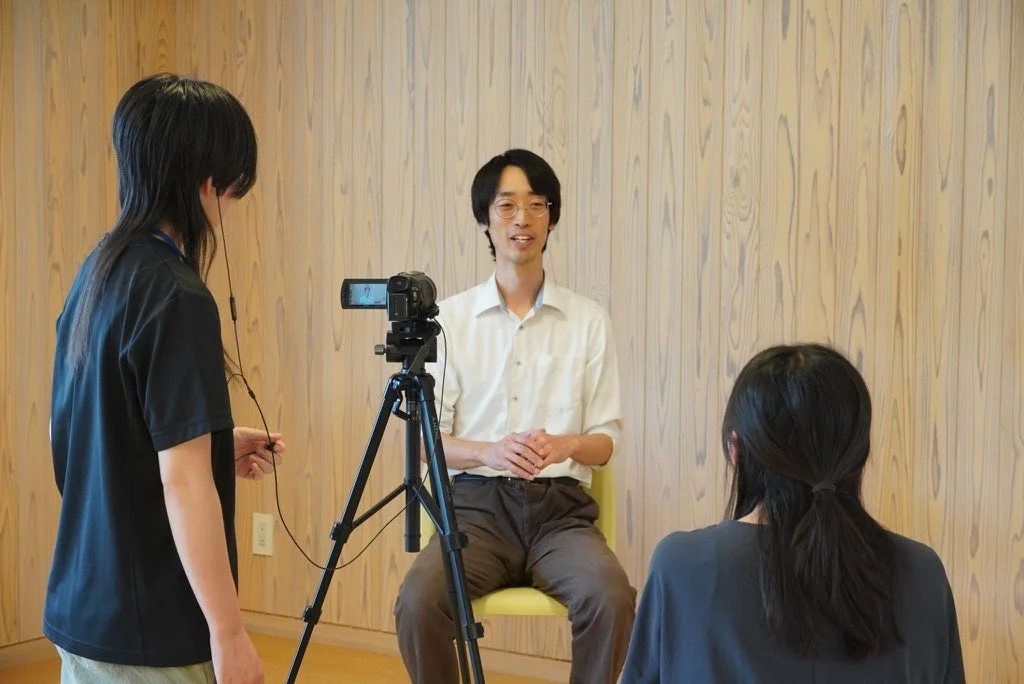 インタビューや対談の収録風景